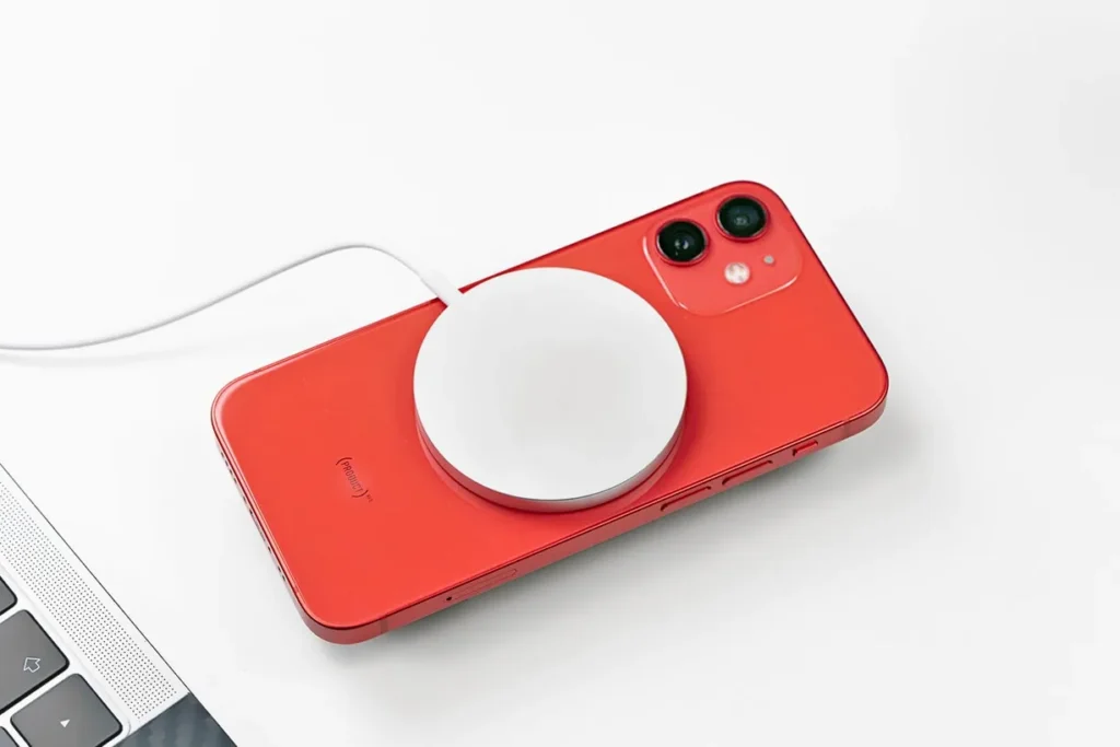 iphone 11 a magsafe czy bedzie dzialac z akcesoriami magsafe