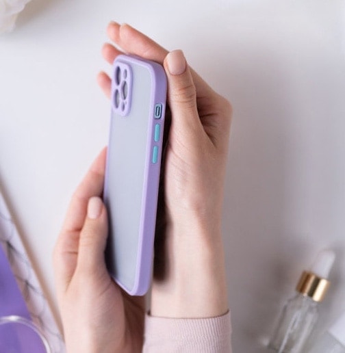 Etui do iPhone 11 Pro półprzeźroczyste matowe z ochroną aparatu, fioletowe