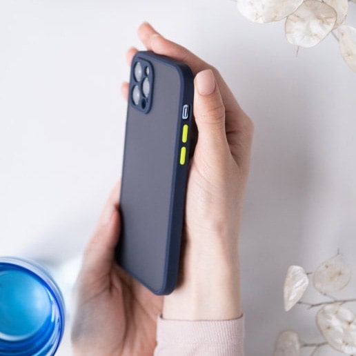 Etui do iPhone 12 Pro półprzeźroczyste matowe z ochroną aparatu, granatowe
