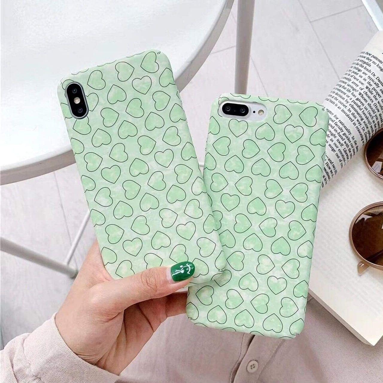 Etui do iPhone XS Max eleganckie zielone serduszka