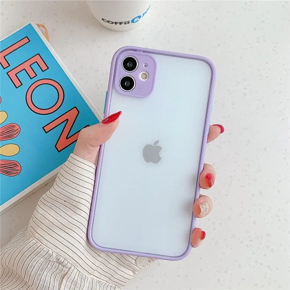 Etui do iPhone 11 Pro półprzeźroczyste matowe z ochroną aparatu, fioletowe