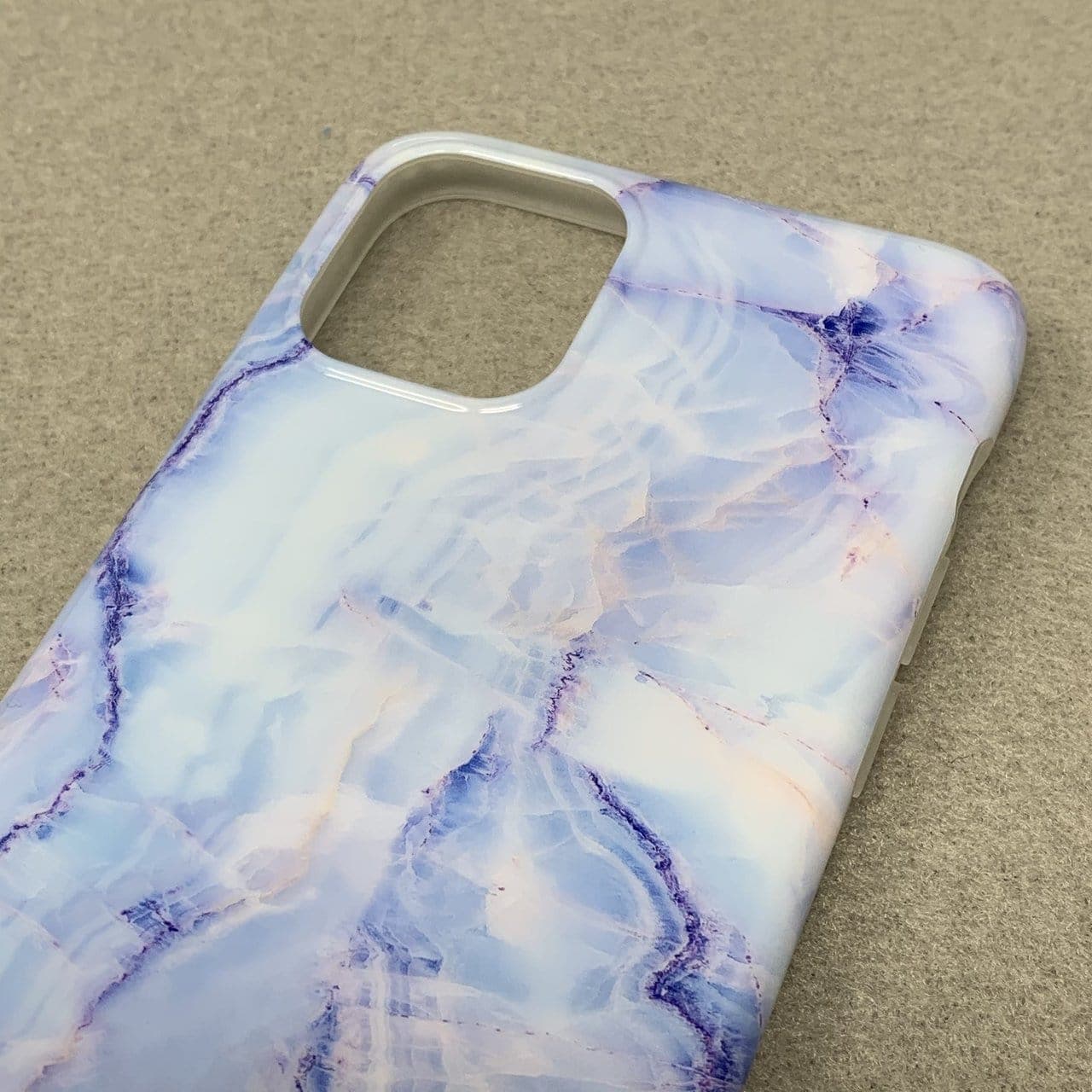 Etui do iPhone 7 Plus/8 Plus eleganckie niebieski marmurek