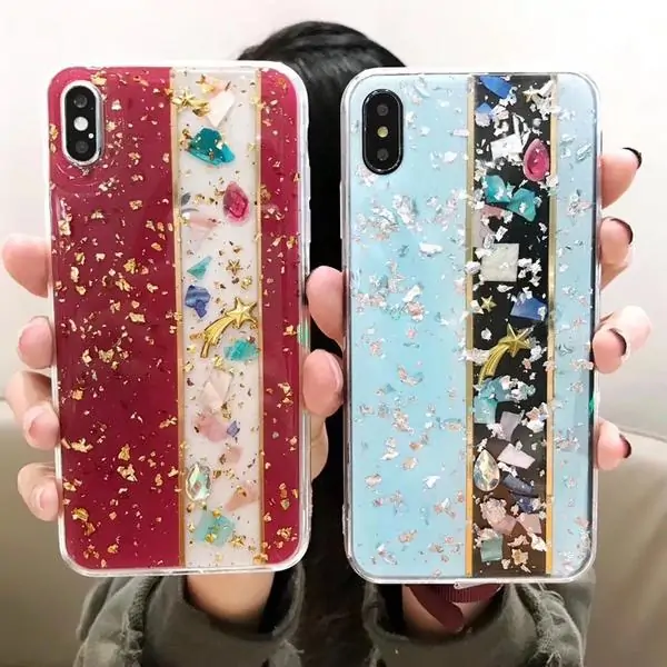 Etui do iPhone X/XS zielone ze złotymi ozdobami