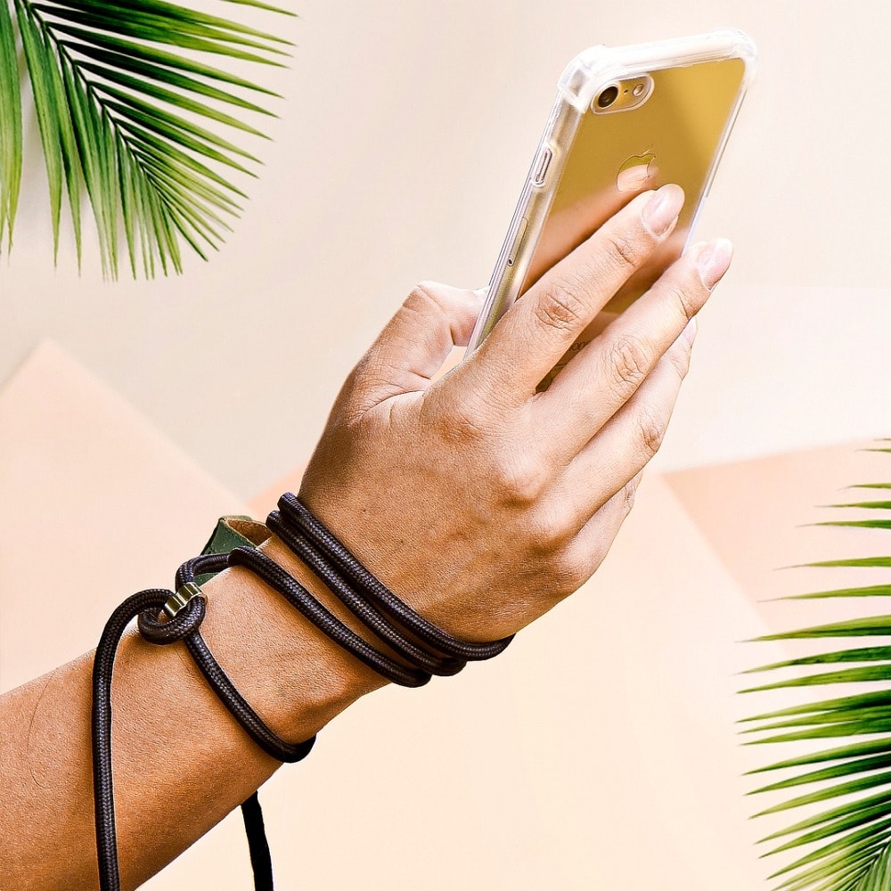 Etui do iPhone XR wzmacniane crossbody z czarną smyczą jak torebka, przeźroczyste