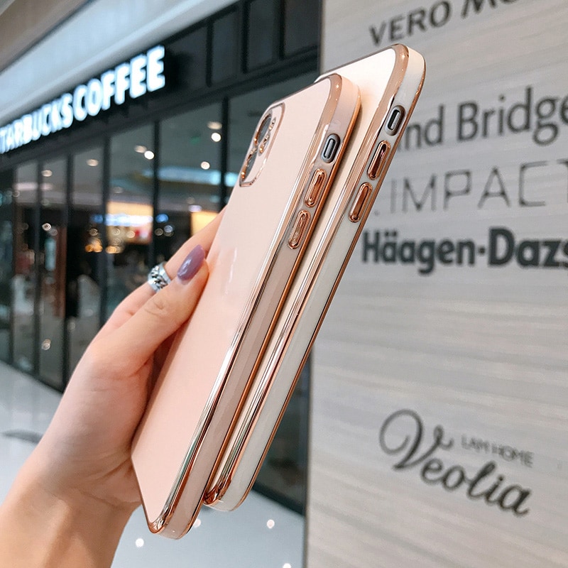 Etui do iPhone 12 Pro luksusowe ze złotą ramką, pudrowy róż