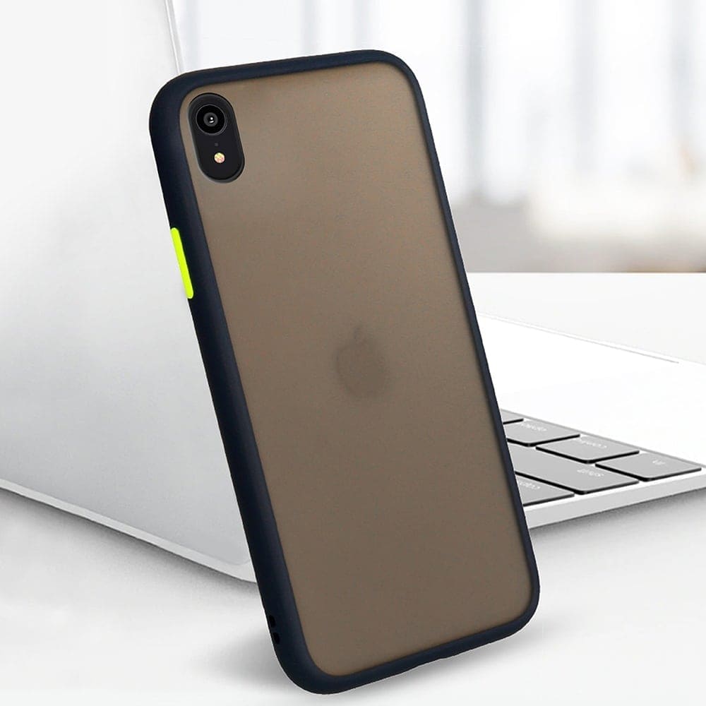 Granatowe ochronne etui z kolorowymi przyciskami do iPhone XR