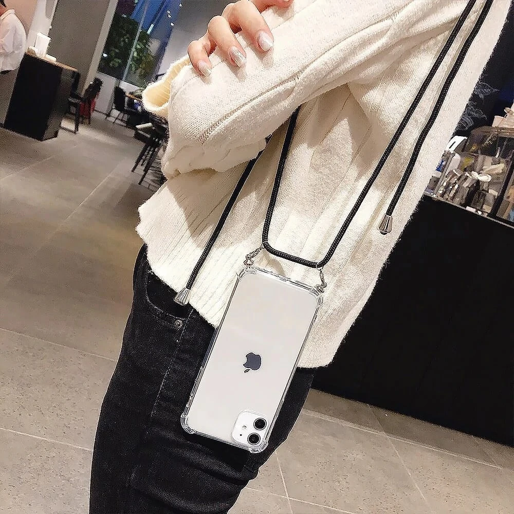 Etui do iPhone 12 wzmacniane crossbody z czarną smyczą jak torebka, przeźroczyste