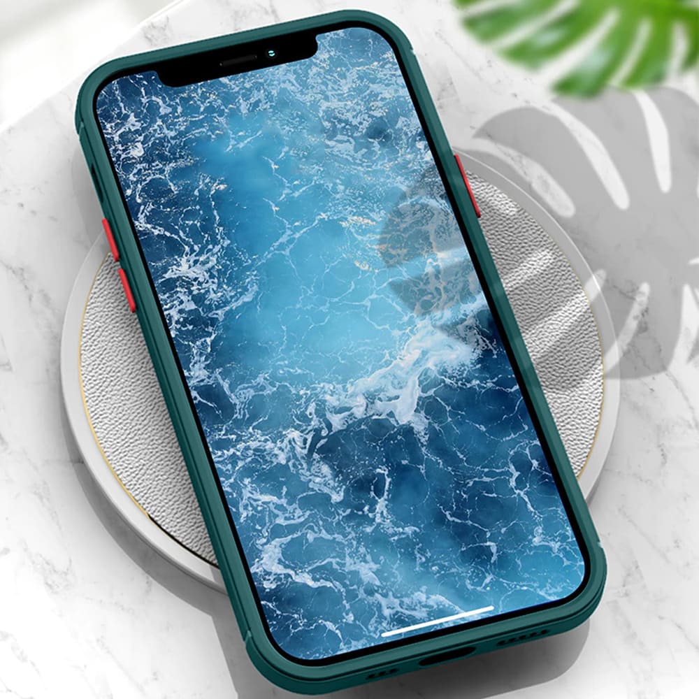 Etui do iPhone 13 Pro Max półprzeźroczyste matowe z ochroną aparatu, zielone