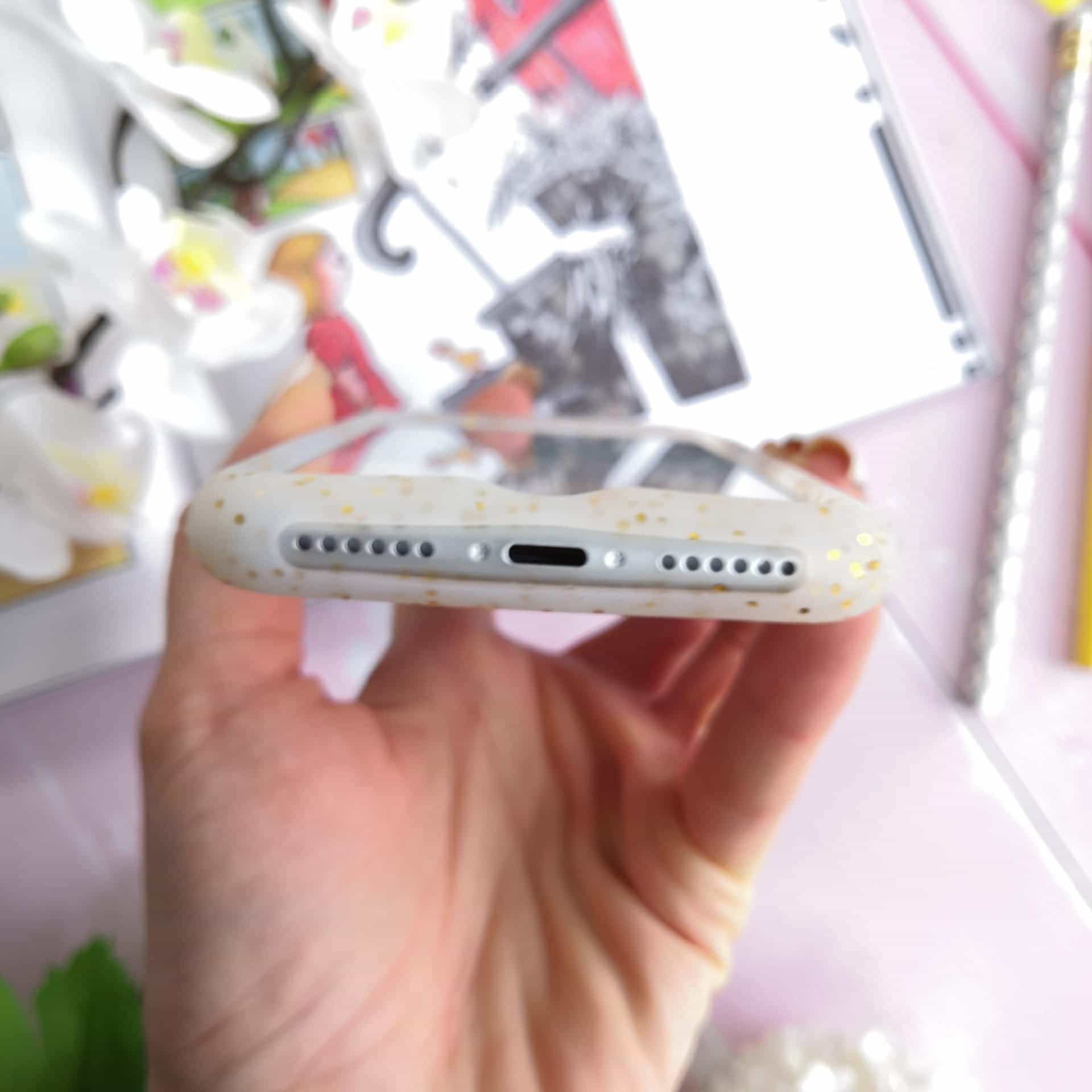 Etui do iPhone SE2022/SE2020/8/7 – sowa 3D złote