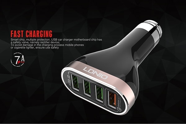 Samochodowa ładowarka QC 3.0 kabel Lightning czarno-srebrna 4 x USB