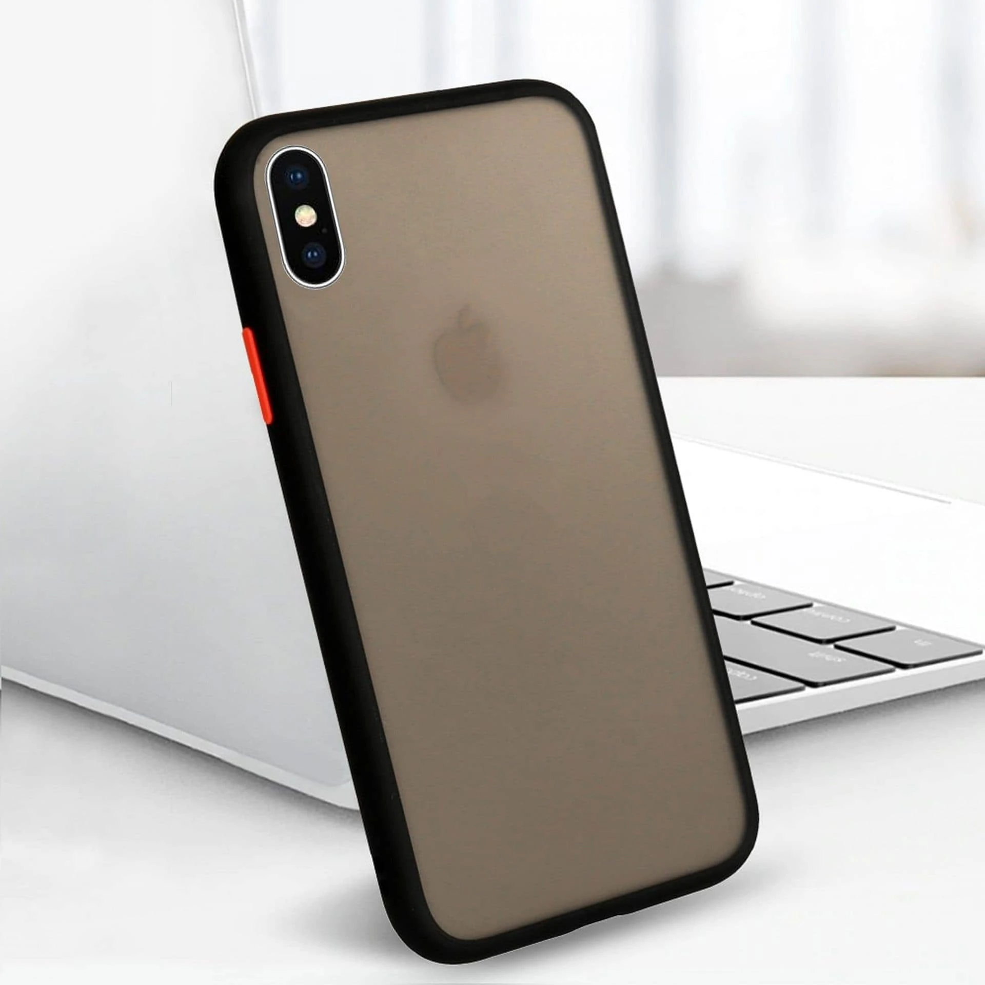 Etui do iPhone X/XS półprzeźroczyste matowe z ochroną aparatu, czarne