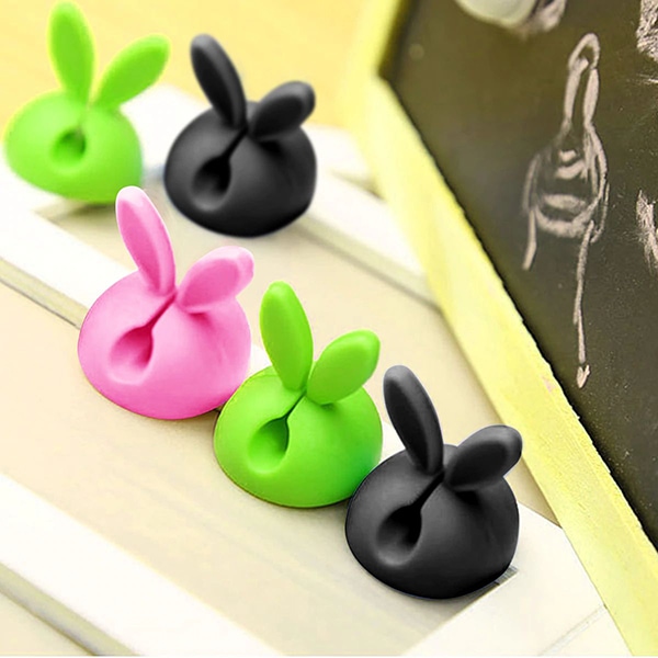 Organizer na kable w kształcie Królika w kolorze Czerwonym