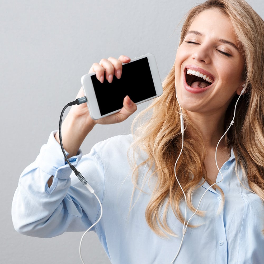 Adapter lightning – audio jack słuchawki MFi z funkcją rozmów