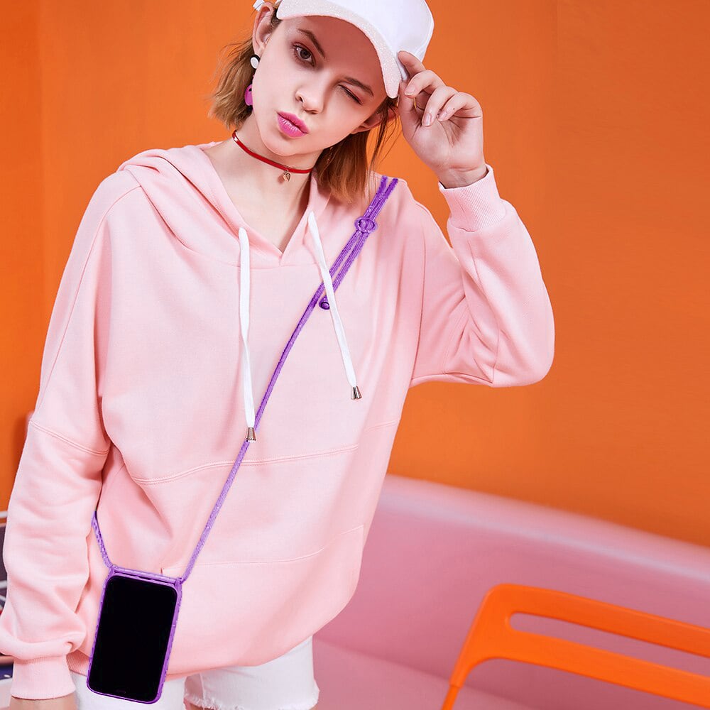 Etui do iPhone 11 Pro różowe nowoczesne z różową smyczą