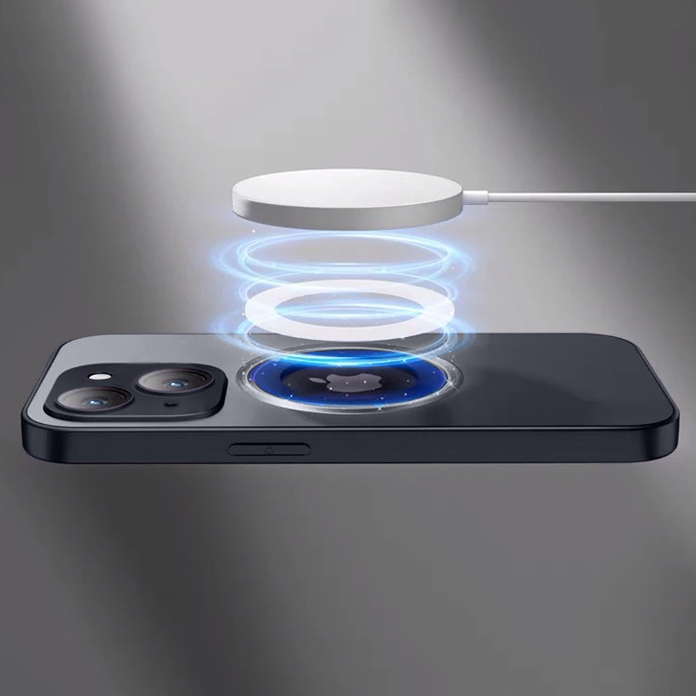 Etui do iPhone 15 Plus Noble Brush MagSafe z widocznym logo i osłoną na aparat, grafitowe (OUTLET)