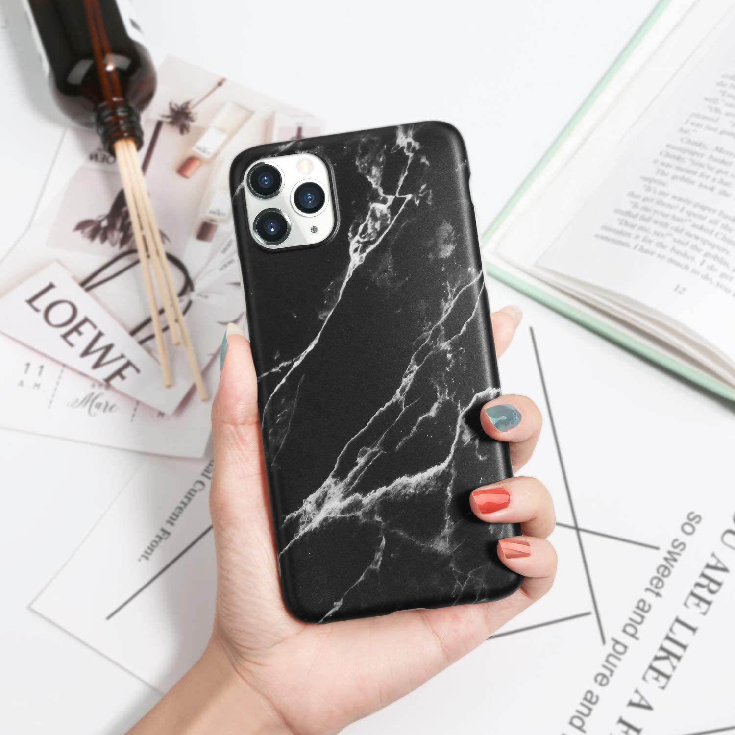 Etui do iPhone 11 Pro Max elegancki marmurek, czarne