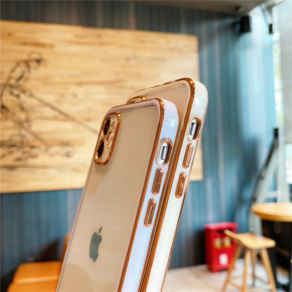 Etui do iPhone 12 Fashion Gold przeźroczysty tył, pozłacane elementy, osłona na aparat, fioletowa ramka (OUTLET)