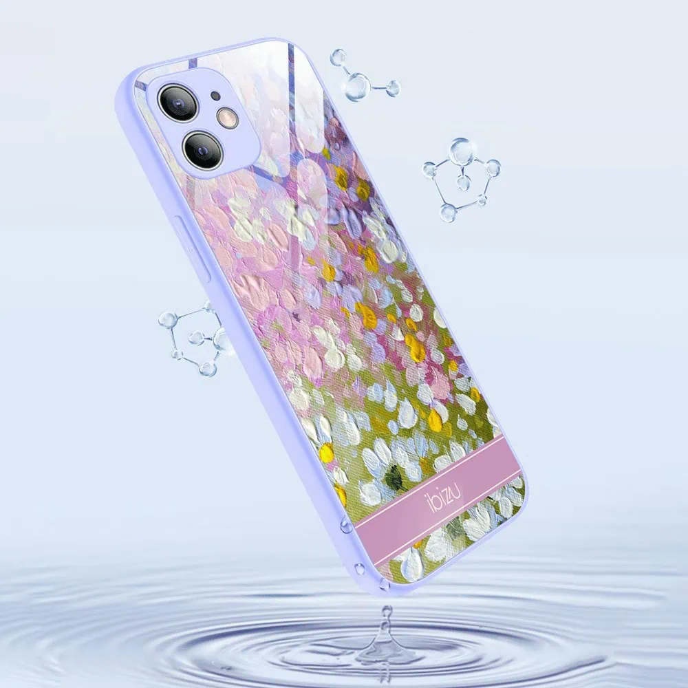 Etui do iPhone 12, Ibizu, szklany tył, osłona kamery, malowana łąka, fioletowe