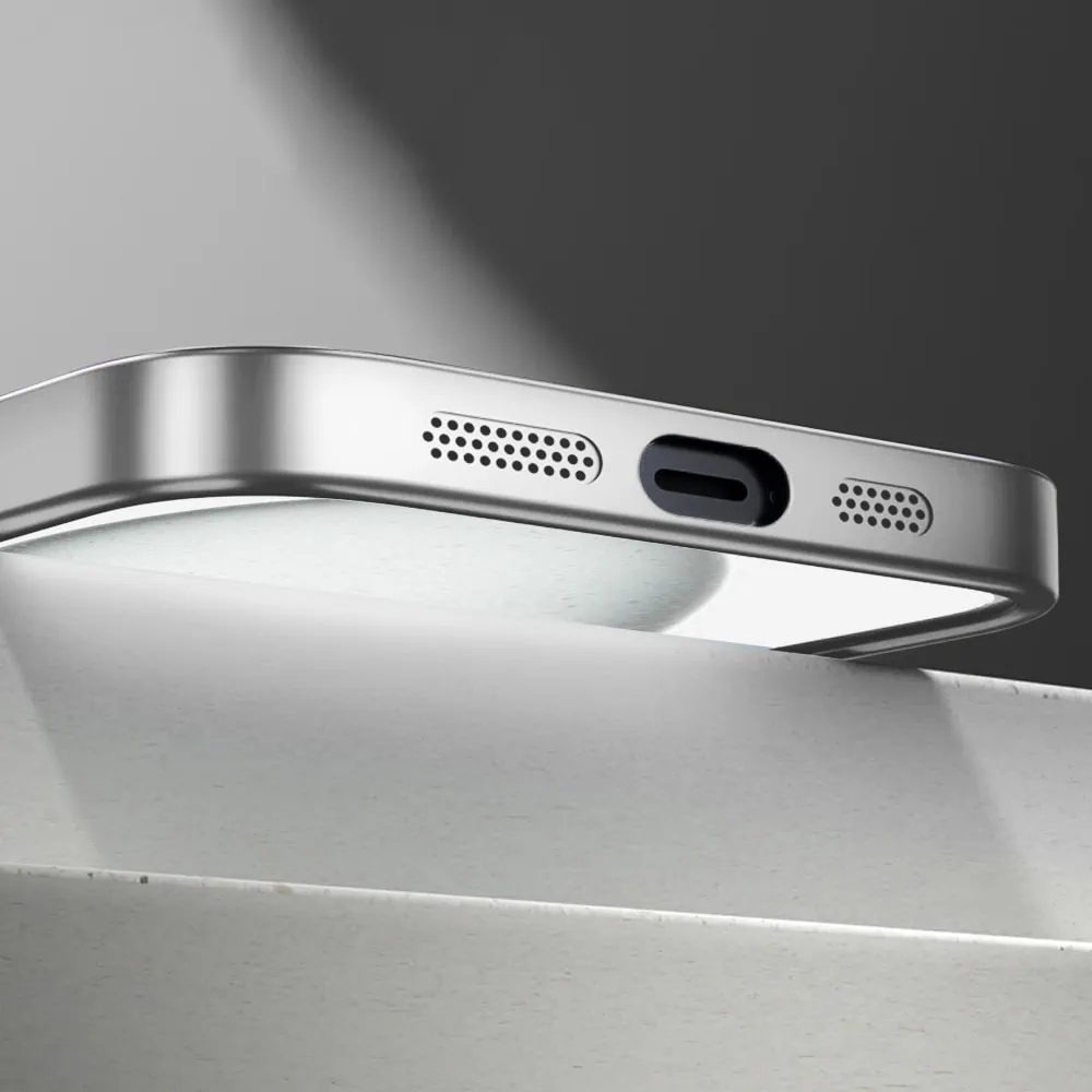 Etui do iPhone 15 Plus Noble Brush MagSafe z widocznym logo i osłoną na aparat, srebrne (OUTLET)