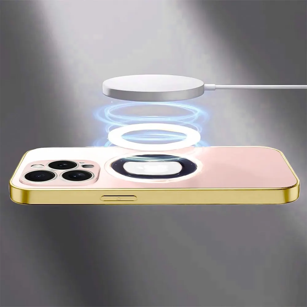 Etui do iPhone 15 Pro Gold Noble Brush MagSafe z widocznym logo i osłoną na aparat, złote (OUTLET)