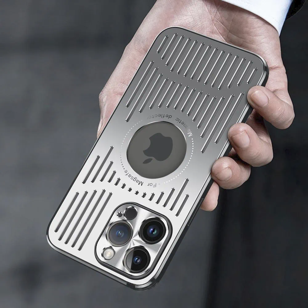 Etui do iPhone 15 Pro Max Metal Defender z osłoną aparatu, metalowe z widocznym logo, srebrne