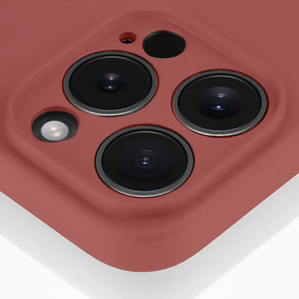 Etui do iPhone 16 Pro silikonowe z mikrofibrą soft touch z osłoną na aparat, gorąca czekolada