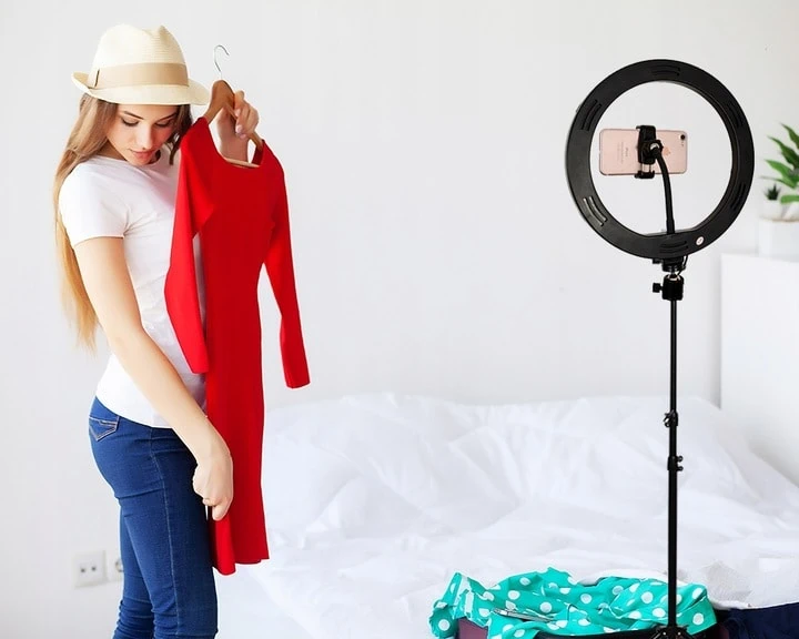 Lampa pierścieniowa duża 32cm, mocna z uchwytem, statywem i pilotem