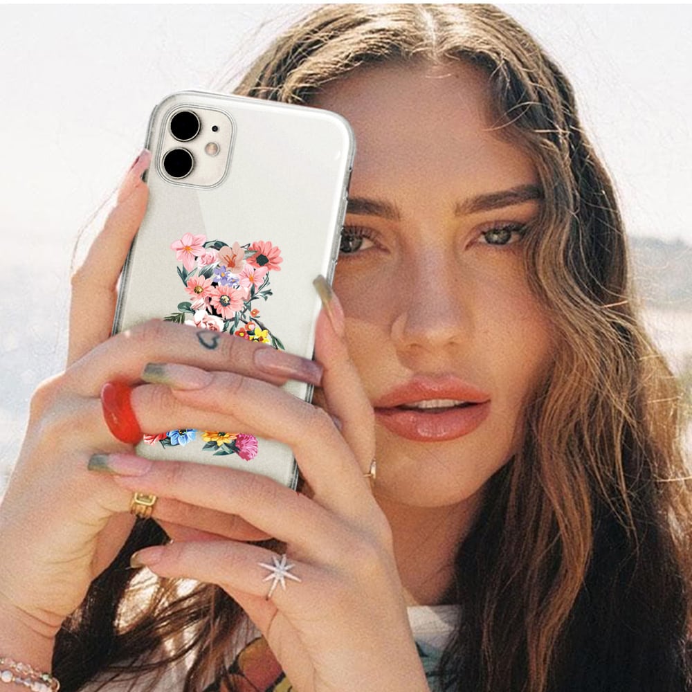 Etui do iPhone 12, miś kwiatowy