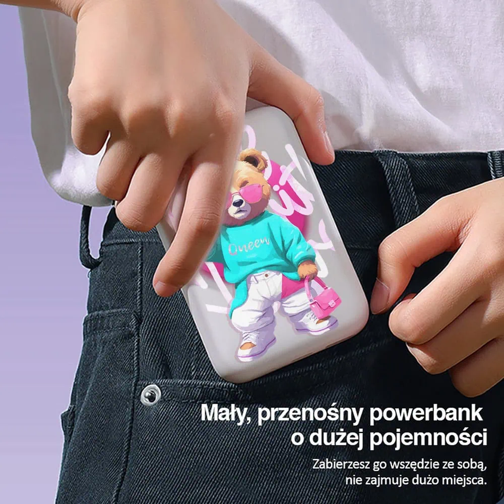 Power bank 10 000 mAh do iPhone, ładowanie bezprzewodowe MagSafe, Pink Queen, stylowy miś, biały