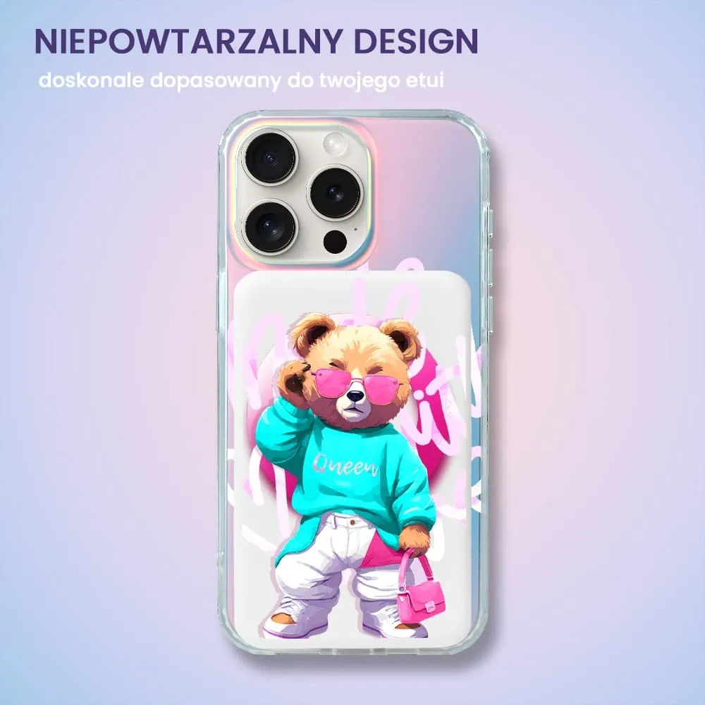 Power bank 10 000 mAh do iPhone, ładowanie bezprzewodowe MagSafe, Pink Queen, stylowy miś, biały