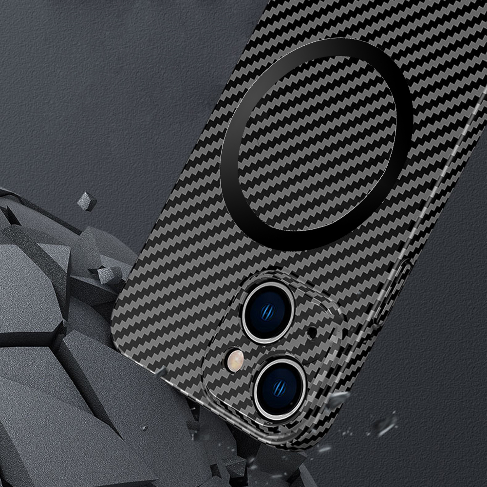 Etui do iPhone 14 Carbon Shell MagSafe ultracienkie, czarne