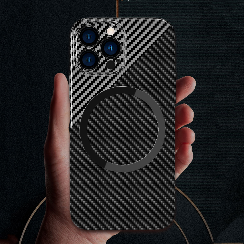 Etui do iPhone 14 Pro Carbon Shell MagSafe ultracienkie, czarno-szare