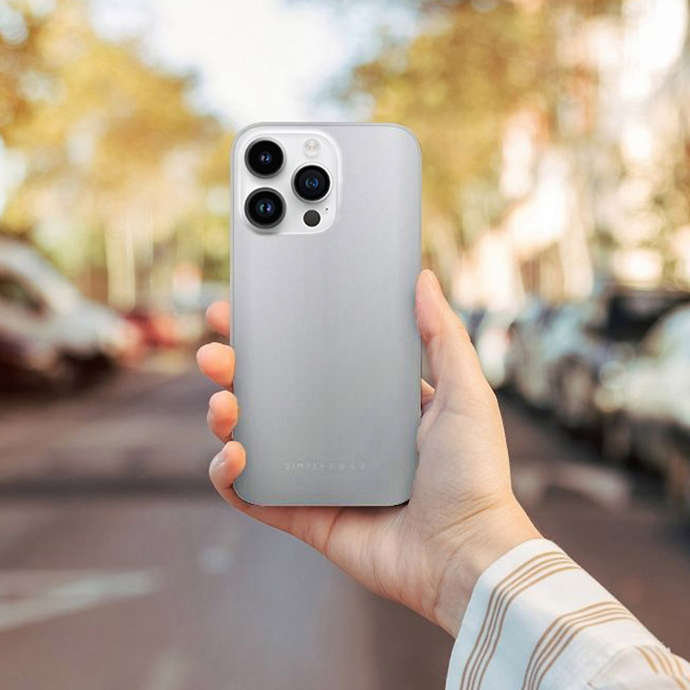 Etui do iPhone 13 Pro Max Magic Silver Matte Glass tył matowe szkło, osłona kamery, stalowe