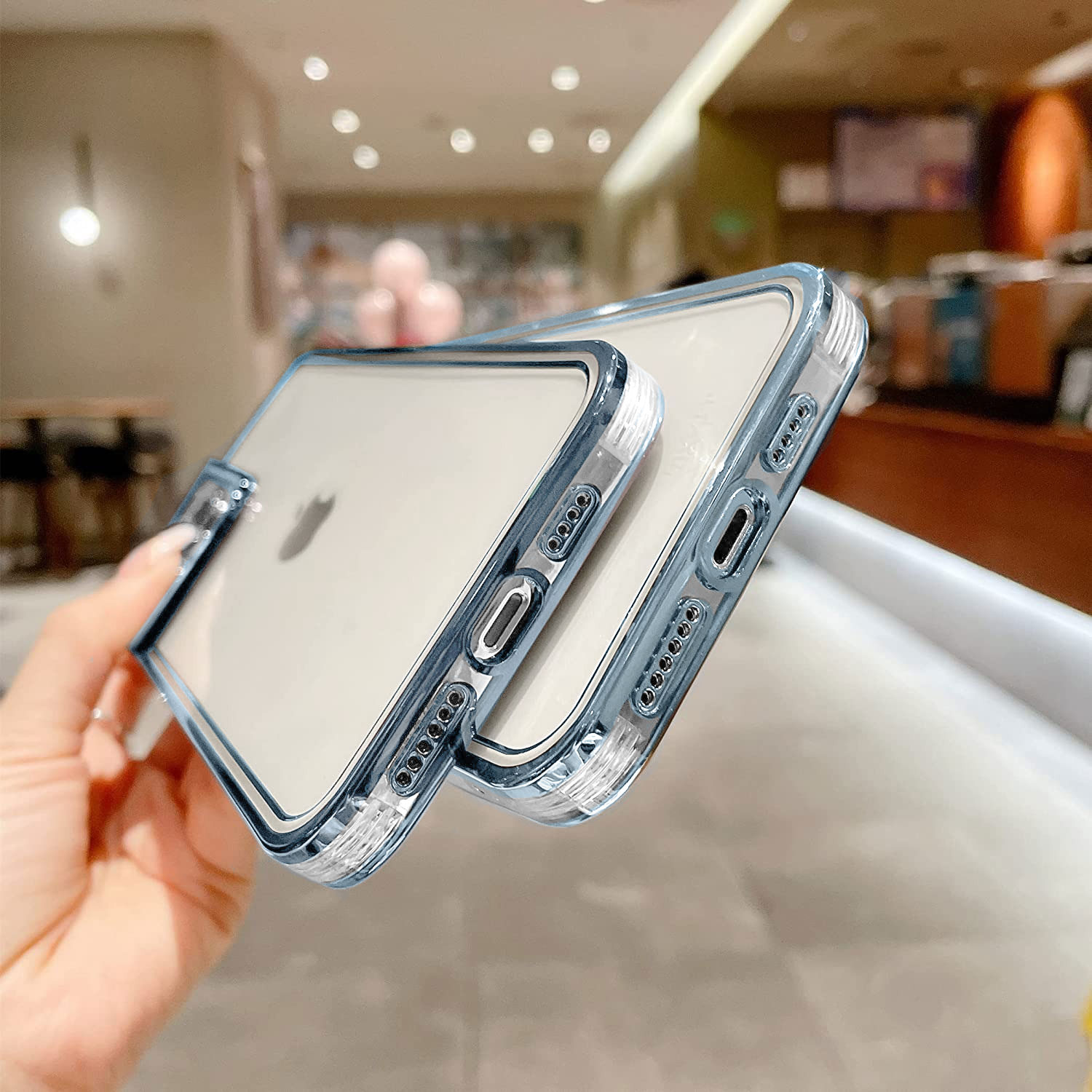 Etui do iPhone 14 kryształowa struktura, osłona na aparat, przeźroczyste z niebieską ramką (OUTLET)