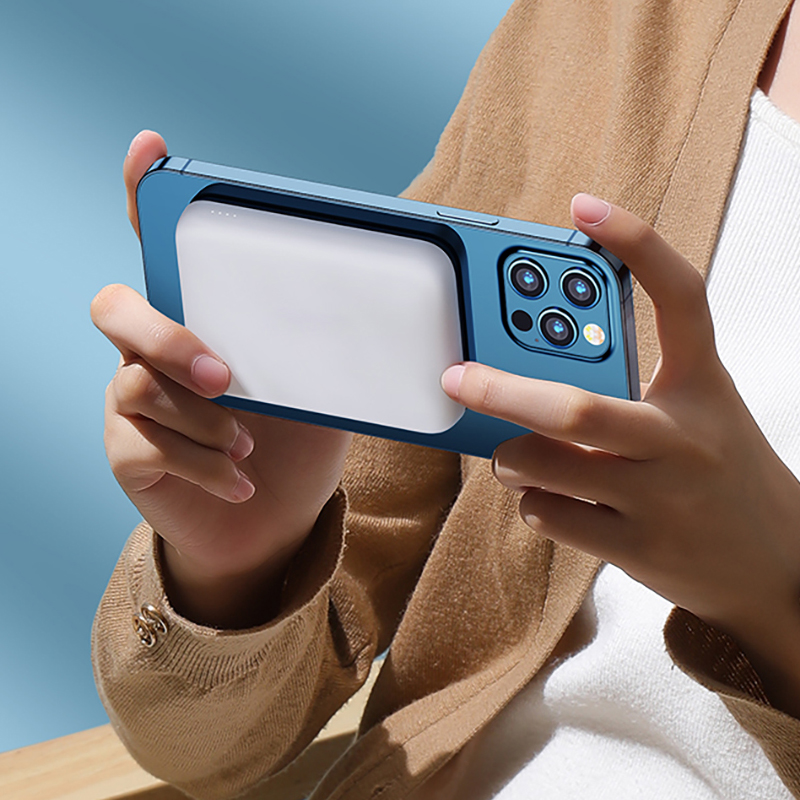 Power bank akumulator MagSafe 10000mAh, bezprzewodowe ładowanie, biały